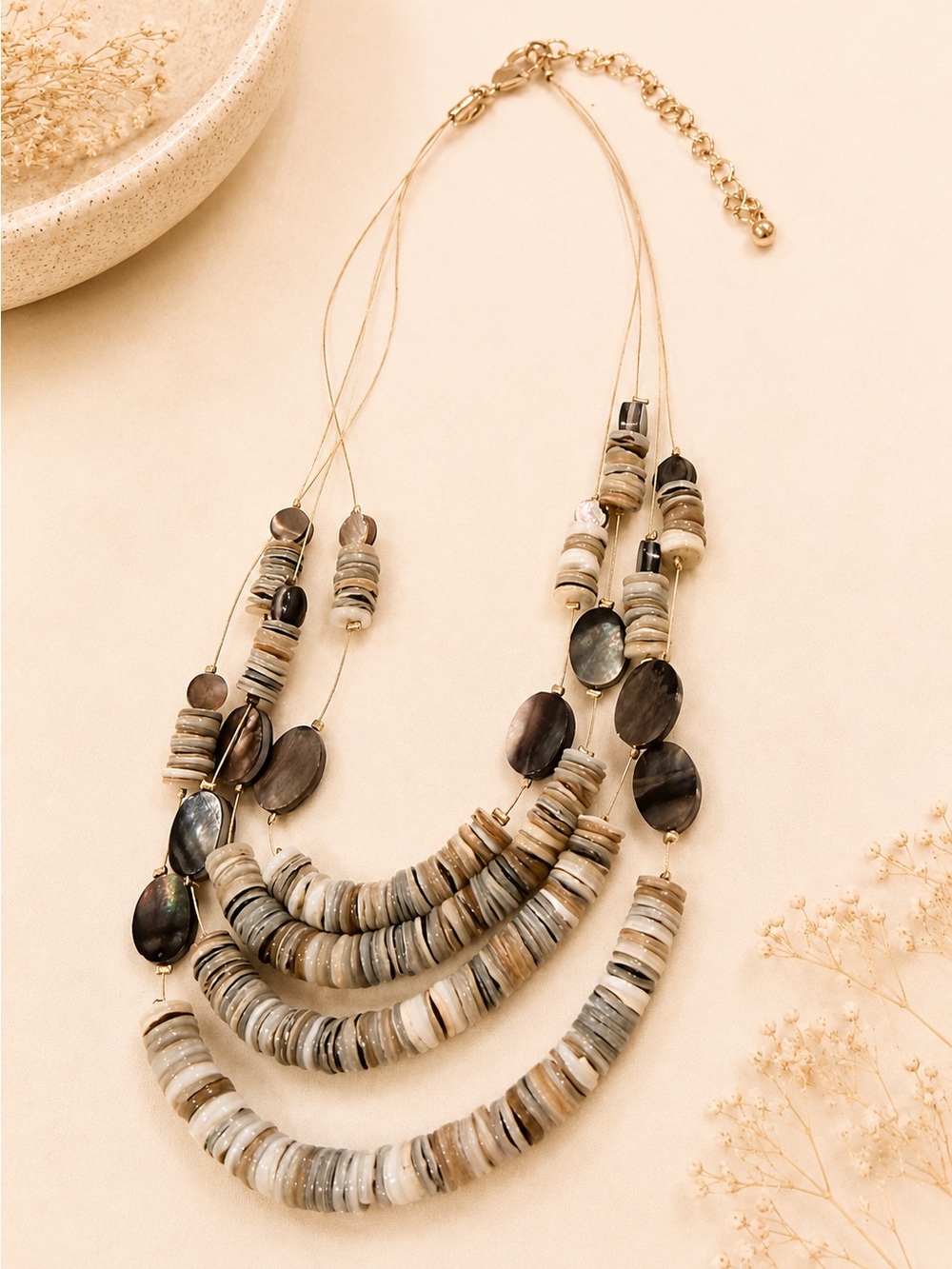 Chicos Layered boho Shell Bead Necklace gold tone chunky vintage inspired gift
